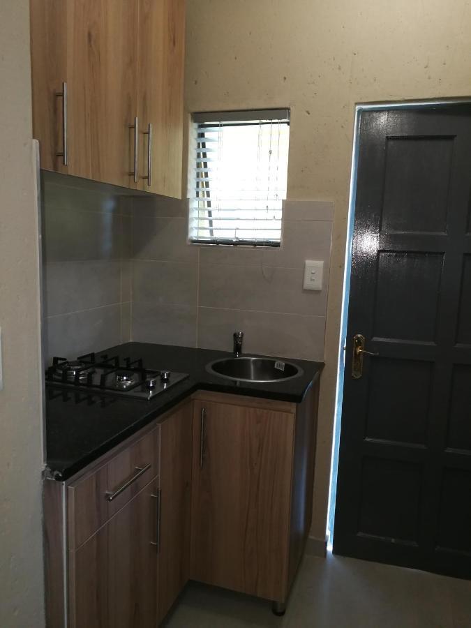 Salas Stay, Midrand Exterior photo