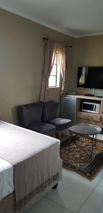 Salas Stay, Midrand Exterior photo