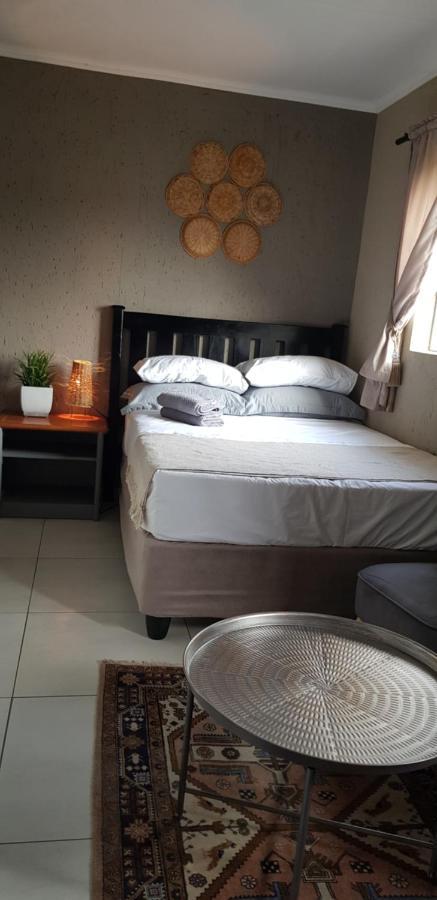 Salas Stay, Midrand Exterior photo