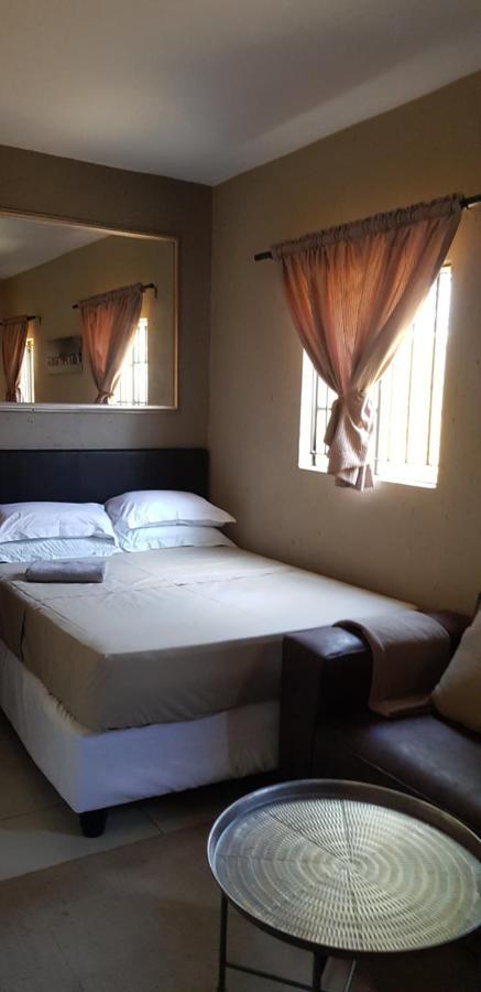 Salas Stay, Midrand Exterior photo